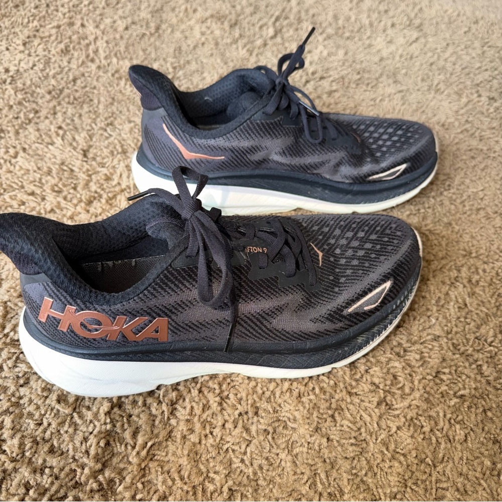 Women’s Hoka Clifton 9 Running Shoes Black Size 9 - Picture 3 of 9